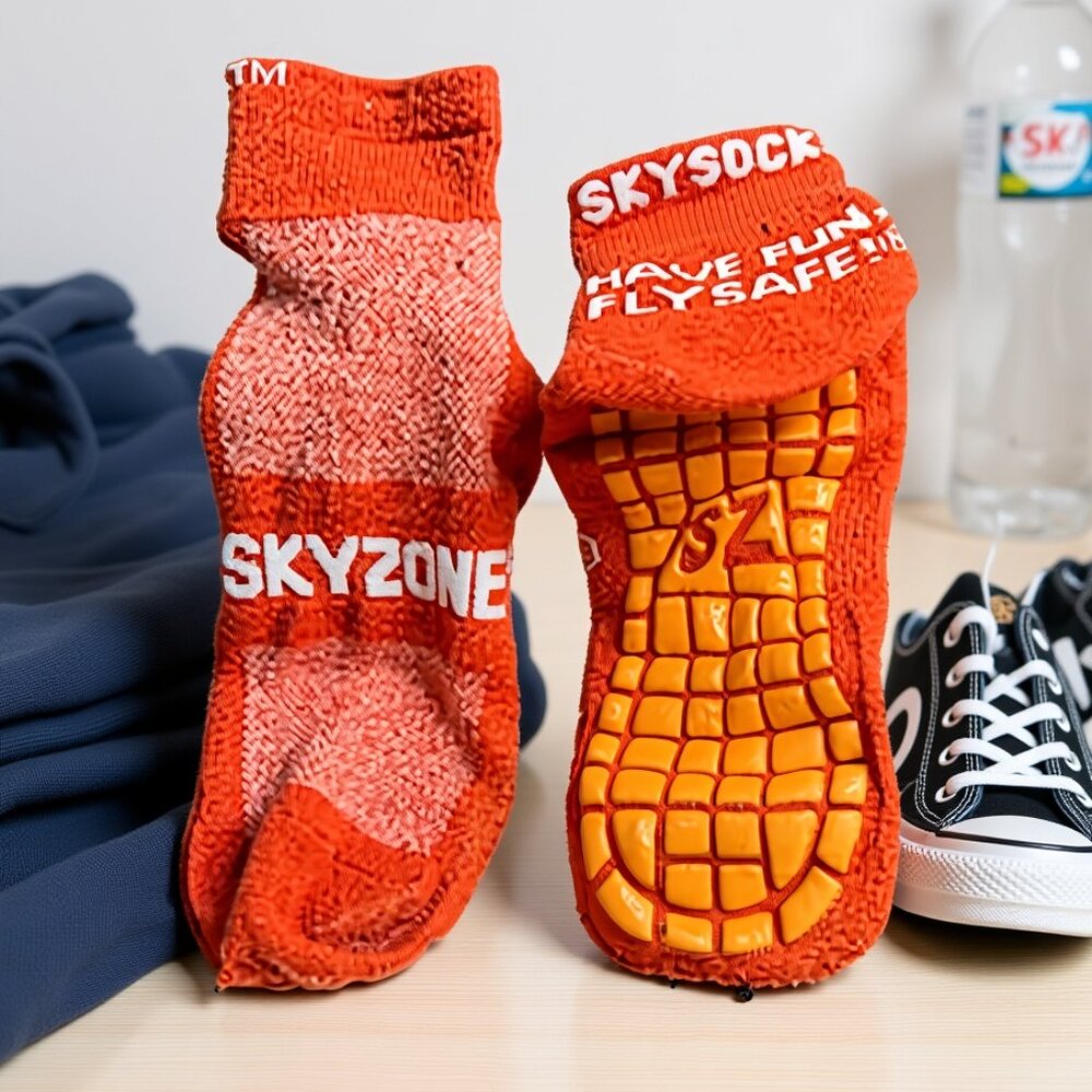 2-Pack Non-Slip Grip Socks – Over-the-Ankle, Vibrant & Fun for All Ages! - Picture 3 of 3